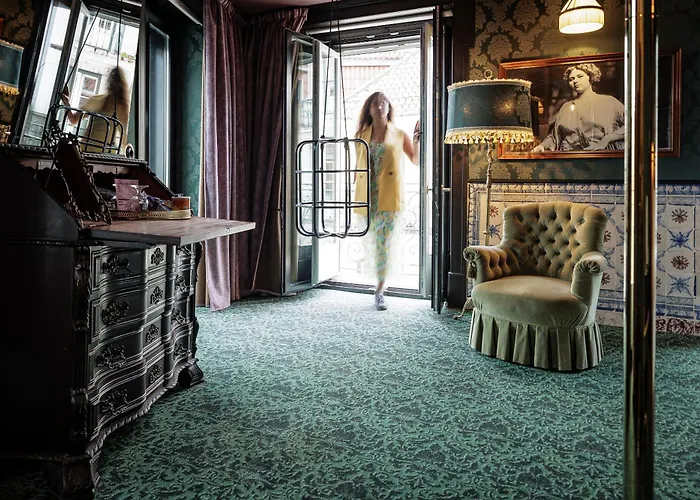 Pensao Amor Madam'S Lodge Lisboa